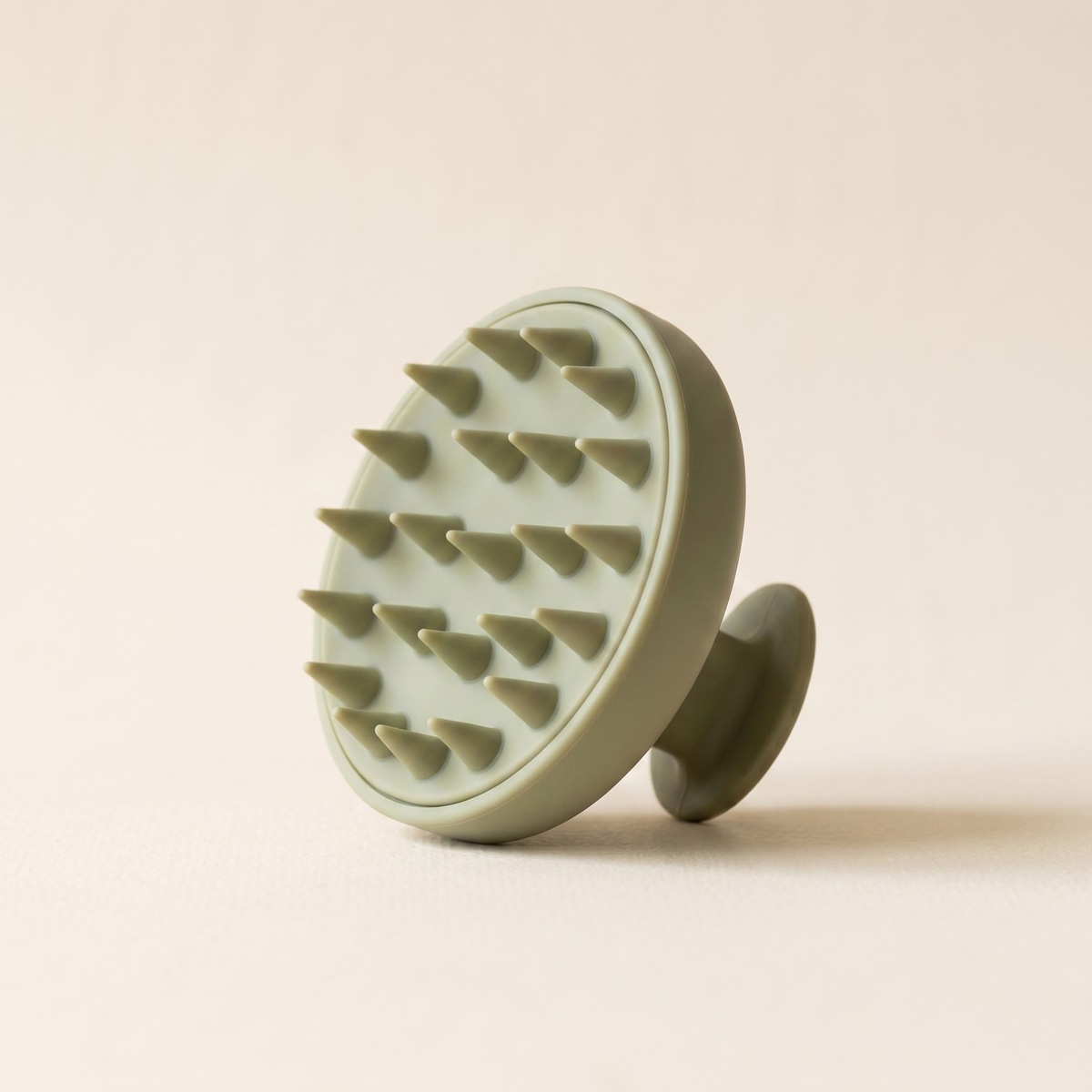 Scalp massage brush